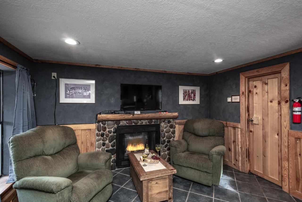 Starry Night, 1 Bedroom, Gas Fireplace, Midtown, Sleeps 2 Ruidoso Luaran gambar